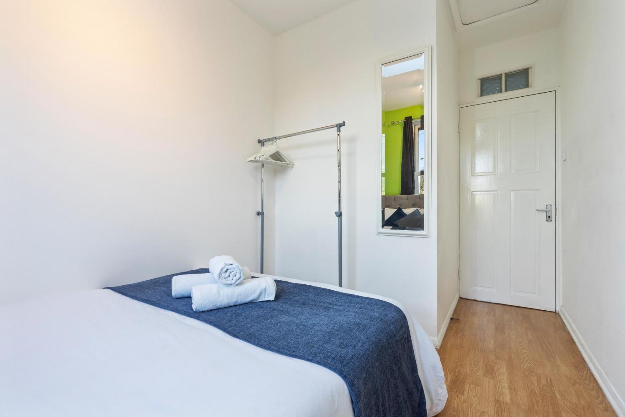Impeccable 4-Bed House In Brixton London Villa Bagian luar foto