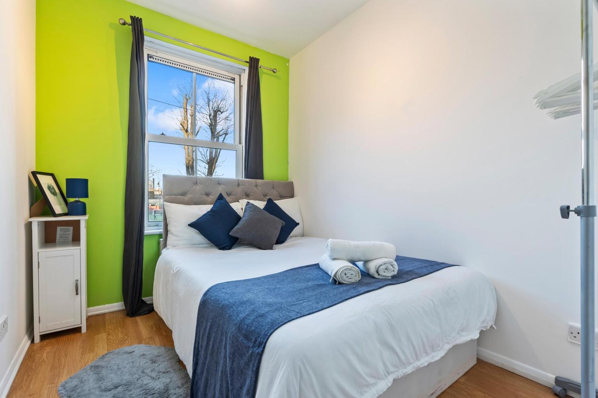 Impeccable 4-Bed House In Brixton London Villa Bagian luar foto