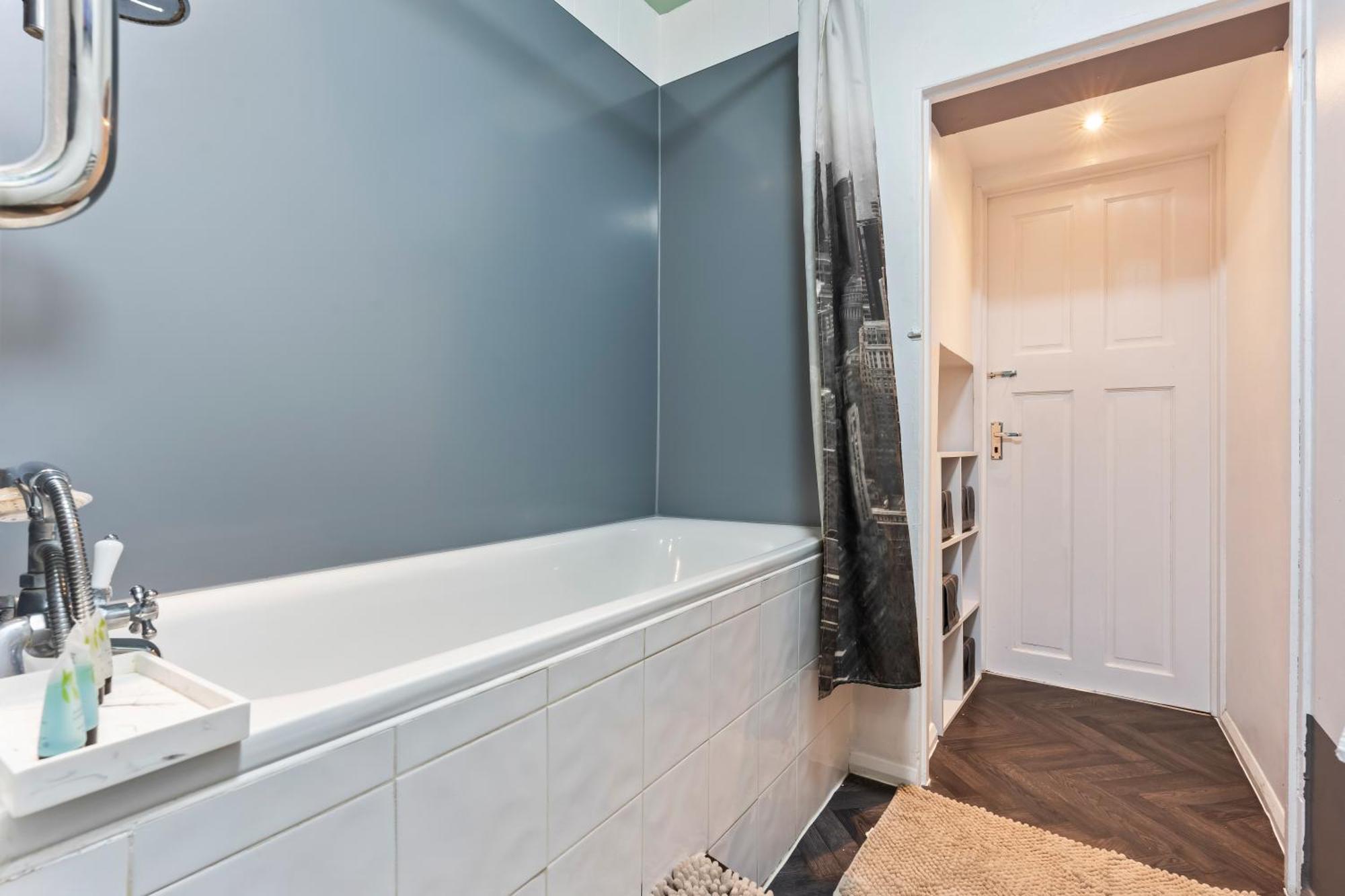 Impeccable 4-Bed House In Brixton London Villa Bagian luar foto